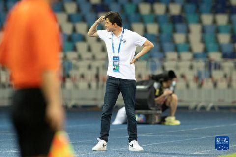 亚洲成人综合视频